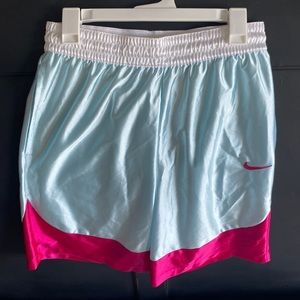 Nike 2000s Basketball Shorts